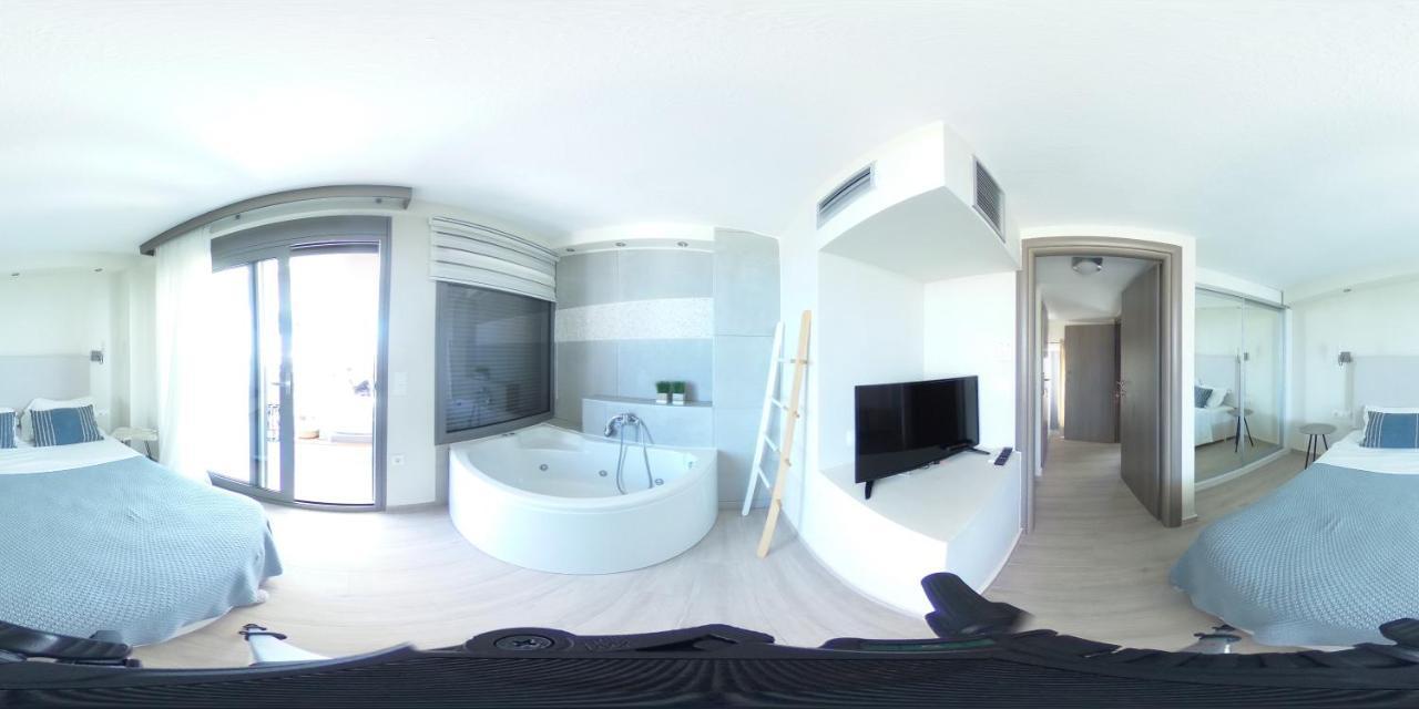 Hanioti Suite Maisonette In Front Of The Sea Buitenkant foto