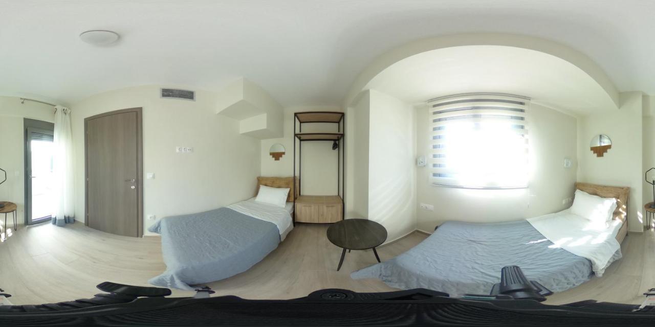 Hanioti Suite Maisonette In Front Of The Sea Buitenkant foto