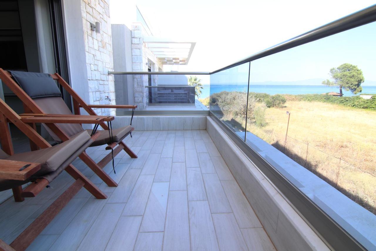 Hanioti Suite Maisonette In Front Of The Sea Buitenkant foto