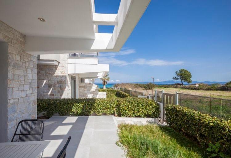 Hanioti Suite Maisonette In Front Of The Sea Buitenkant foto